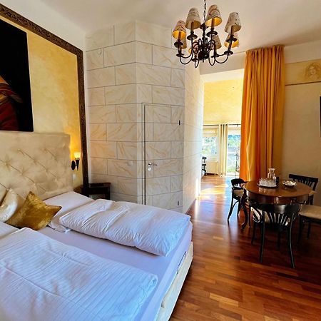 Park Villa Zentral Am Mittelrhein - Zimmer & Apartments Бопард Екстериор снимка