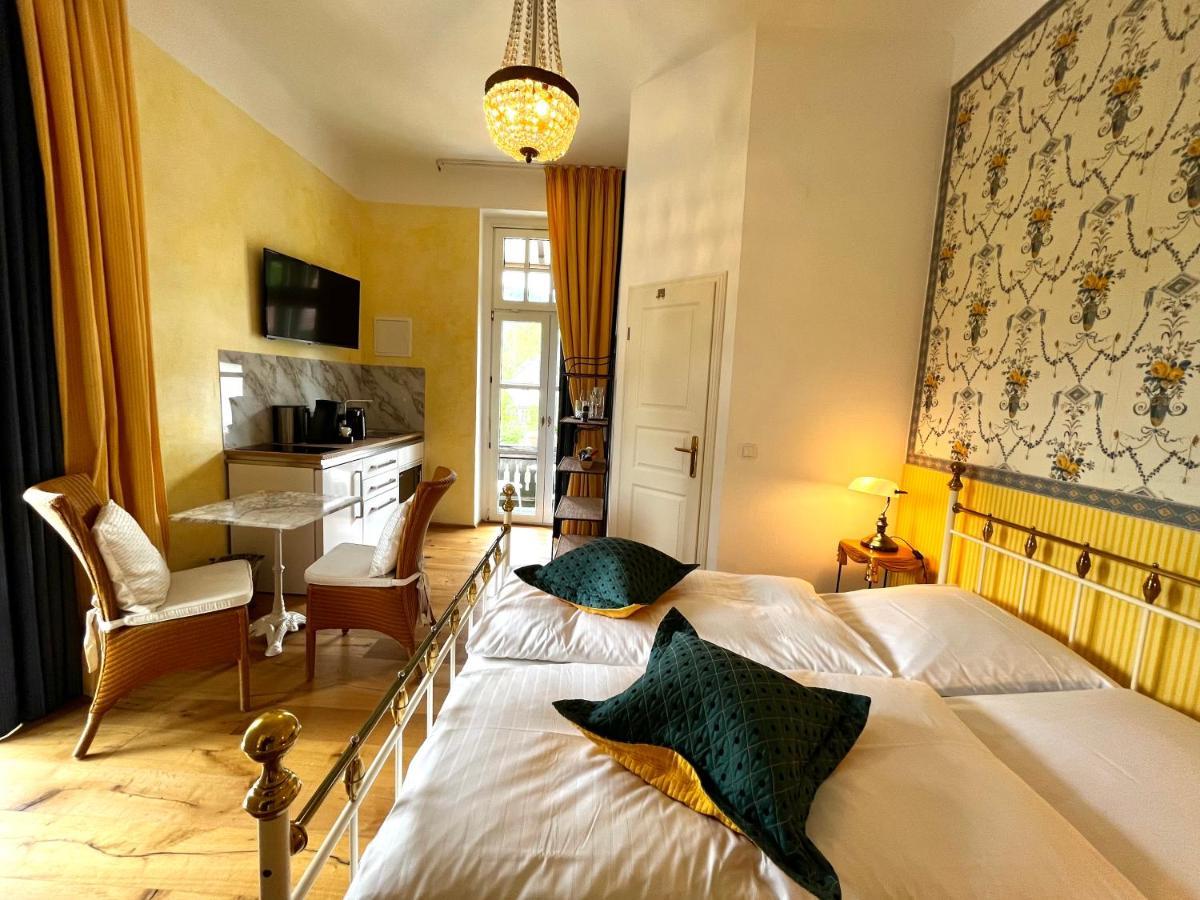 Park Villa Zentral Am Mittelrhein - Zimmer & Apartments Бопард Екстериор снимка