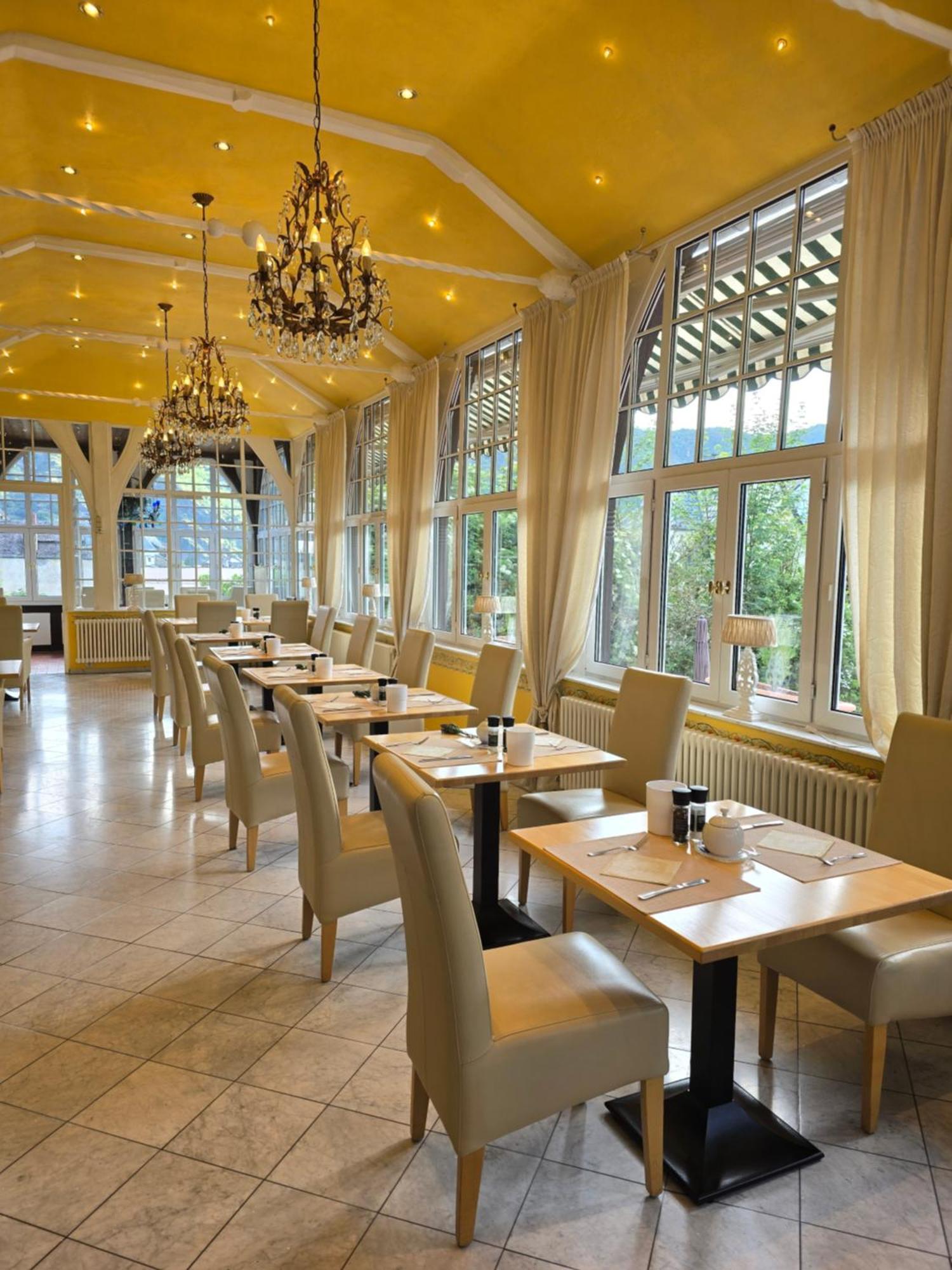 Park Villa Zentral Am Mittelrhein - Zimmer & Apartments Бопард Екстериор снимка
