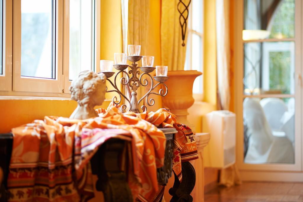 Park Villa Zentral Am Mittelrhein - Zimmer & Apartments Бопард Екстериор снимка